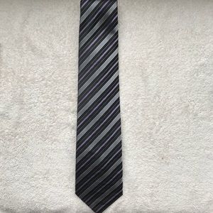 5/$25 Calvin Klein Silk Tie